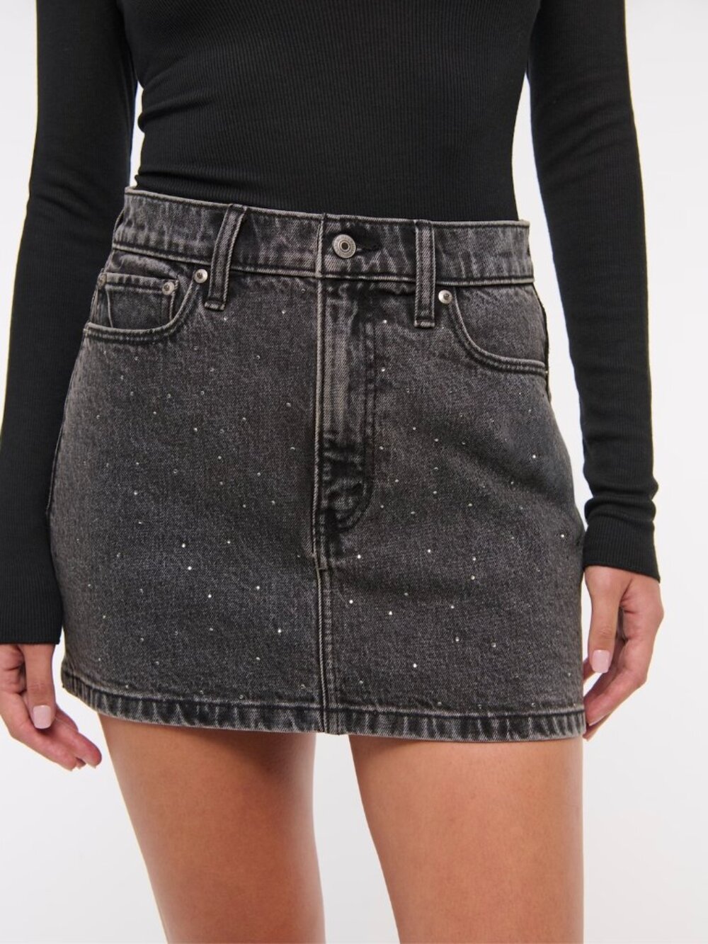 Abercrombie & Fitch High Rise Denim Mini Skirt in Black Size 28 NWT